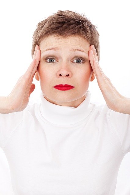 Scopri di più sull'articolo Lo stress può causare mal di testa ed emicranie?